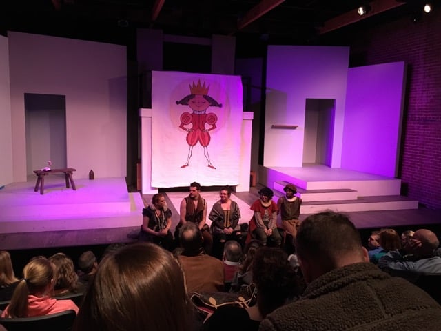 A Modern Day Comedic Twist on a Shakespearean Classic: Hamlette