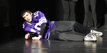 From the VERNDALE PUBLIC SCHOOLS production (VERNDALE, MN). Directed by KELLY YOUNGBAUER.
