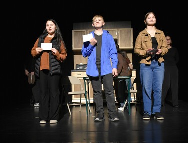 From the VERNDALE PUBLIC SCHOOLS production (VERNDALE, MN). Directed by KELLY YOUNGBAUER.
