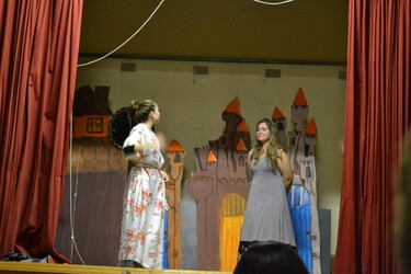 From the Tsumeb Gimnasium production (Tsumeb, Namibia). Directed by Petri van Wyk.
