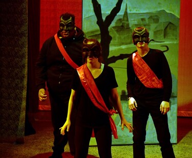 From the Montgomery Bell Academy production (Nashville, TN). Directed by Nelson Berry.

Photo Credit: Rick Malkin
