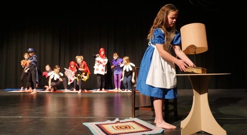 From the The Drama Workshop production (Havelock North, New Zealand). Directed by Juliet Cottrell.

Photo Credit: Angela Elliott, How Ridiculous Costuming