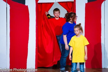 From the Pearl Junior High School production (Pearl, MS). Directed by Shannon McDowell.
Photo Credit: Sydnee Tapley From the Pearl Junior High School production (Pearl, MS). Directed by Shannon McDowell.
Photo Credit: Sydnee Tapley