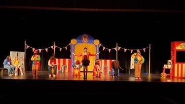 From the Rolla High School production (Rolla, MO). Directed by Kelli McNeven.

